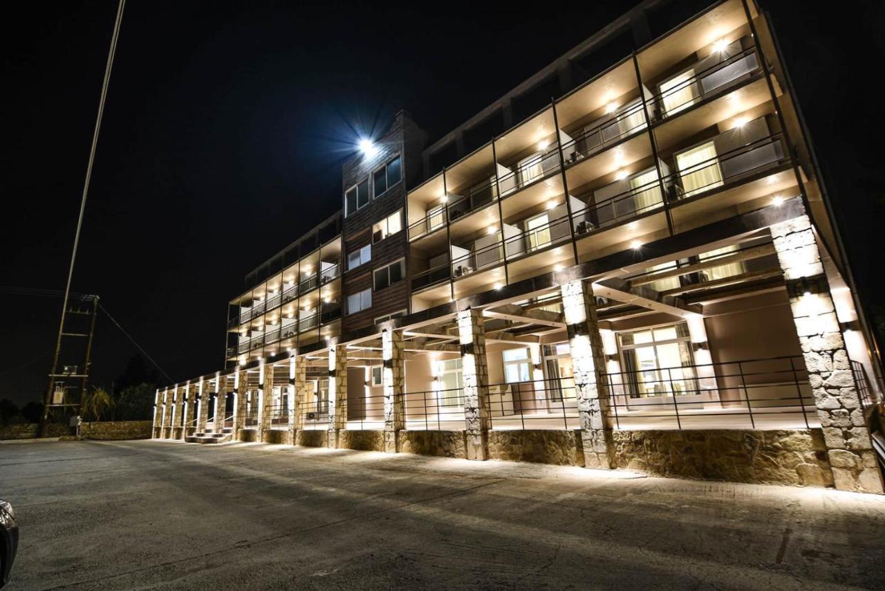 Aqua Mare Resort Melíszi Kültér fotó